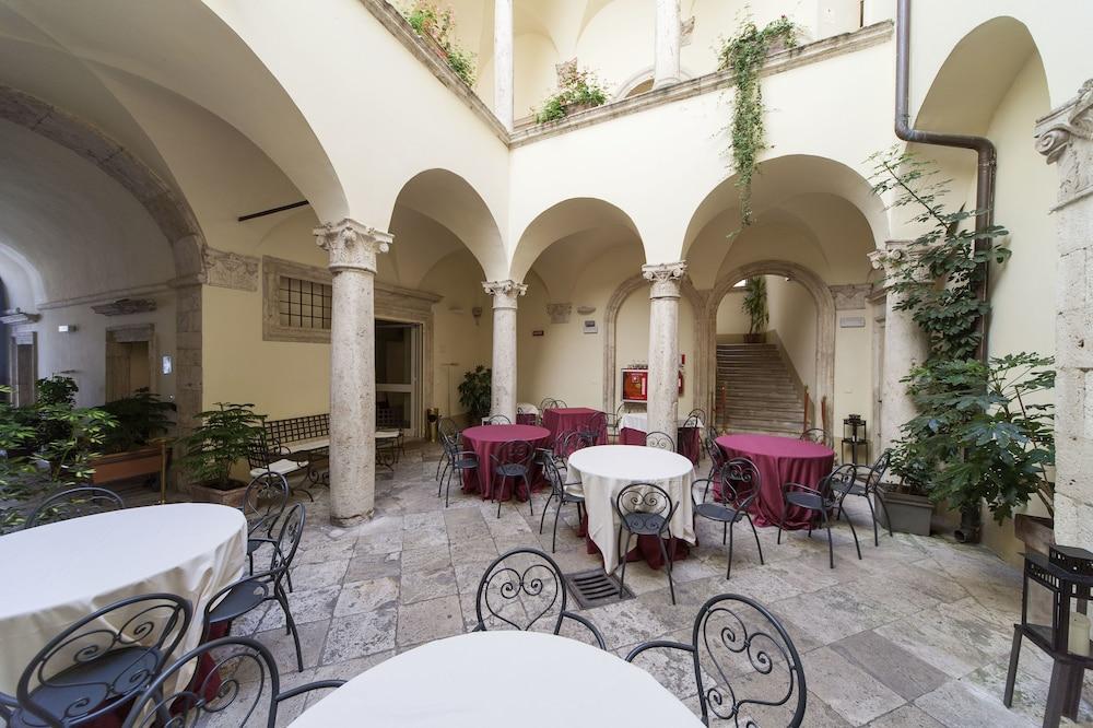 Palazzo Guiderocchi Otel Ascoli Piceno Dış mekan fotoğraf