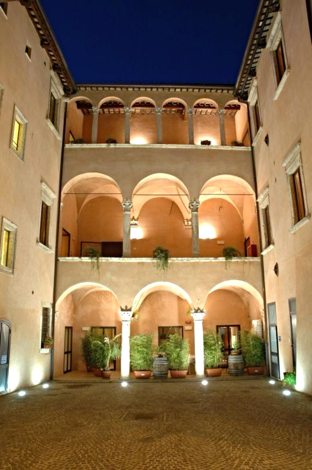 Palazzo Guiderocchi Otel Ascoli Piceno Dış mekan fotoğraf